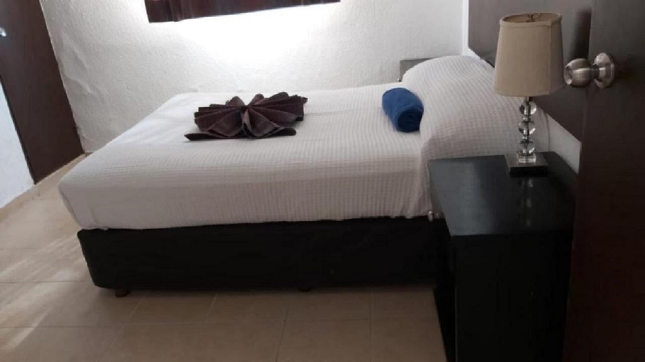 Hotel Villa Fontana Четумал Екстериор снимка