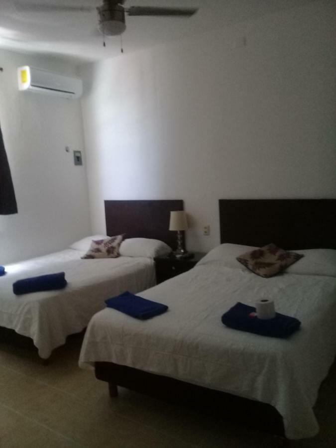 Hotel Villa Fontana Четумал Екстериор снимка