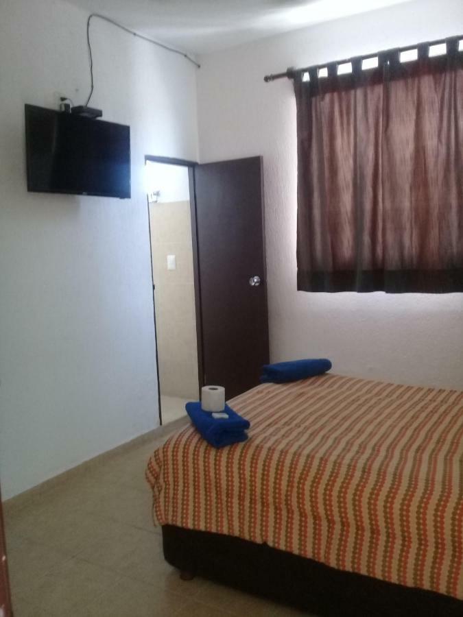 Hotel Villa Fontana Четумал Екстериор снимка
