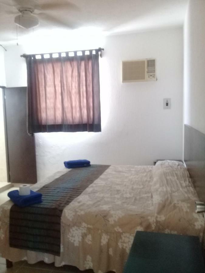 Hotel Villa Fontana Четумал Екстериор снимка